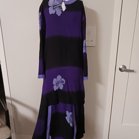 Simple People 2 piece women's skirt/top set, purple/dk purple/ black - Picture 12 of 12